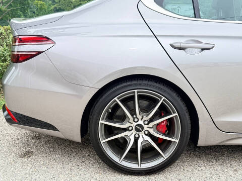 2025 Genesis G70