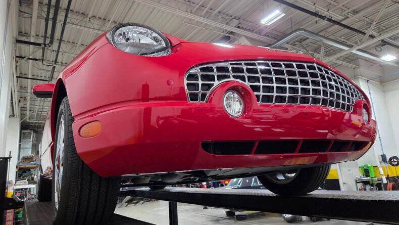 2002 Ford Thunderbird Deluxe