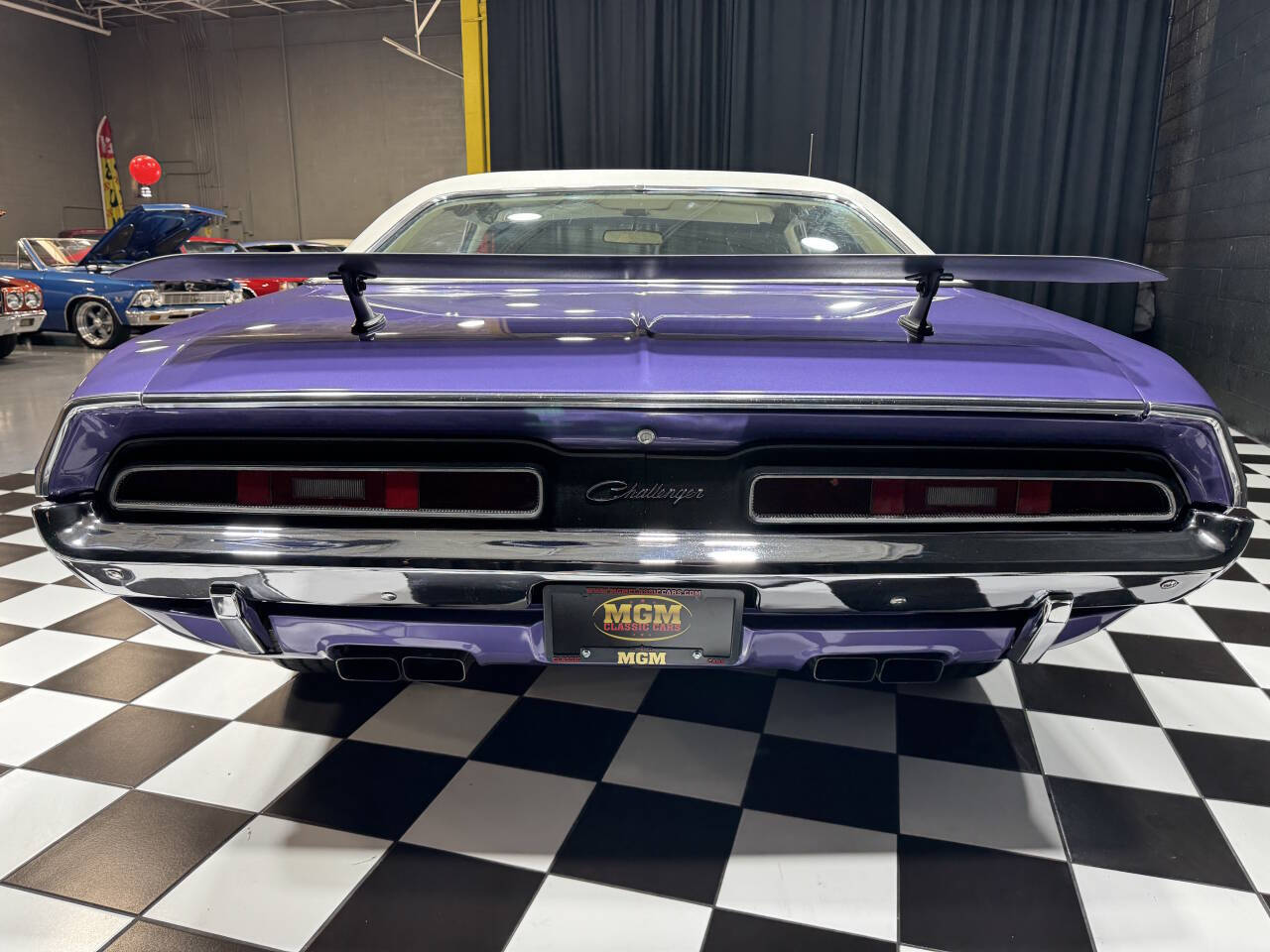 1971 Dodge Challenger 13