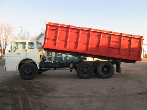 1967 Ford C-600