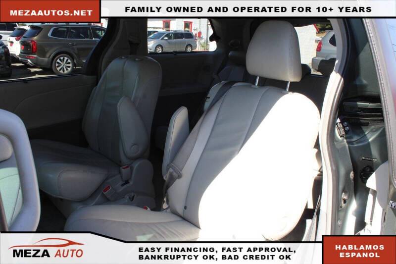 2013 Toyota Sienna