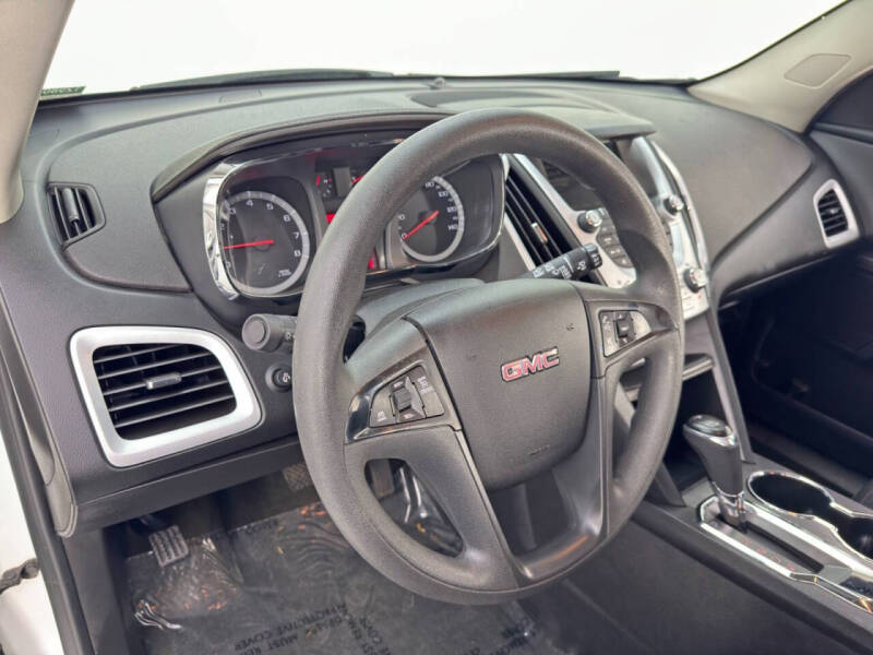 2017 GMC Terrain SLE-1