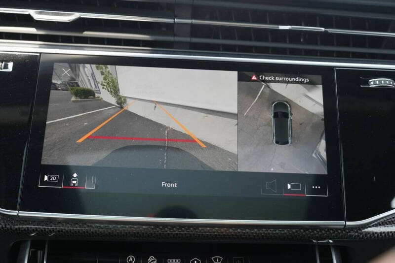 2022 Audi SQ8 4.0T quattro Prestige