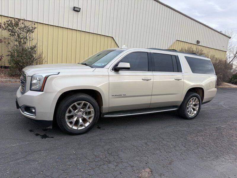 2016 GMC Yukon XL SLE