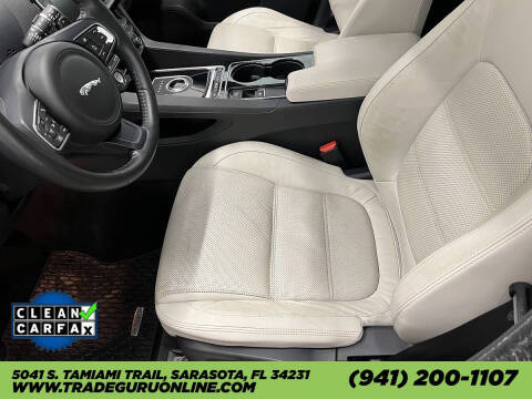 2017 Jaguar F-PACE 35t Prestige