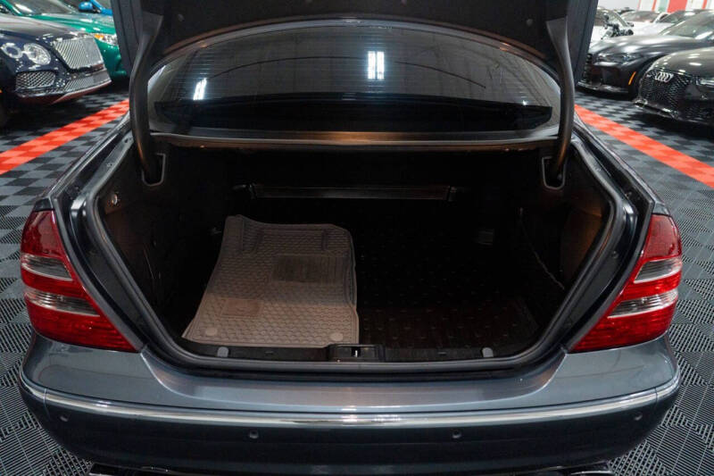 2005 Mercedes-Benz E-Class E 55 AMG