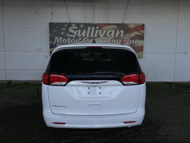 2018 Chrysler Pacifica L