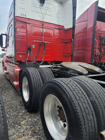 2016 Volvo VNL 780