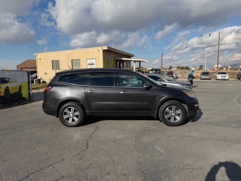2017 Chevrolet Traverse LT