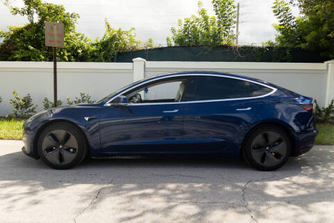 2020 Tesla Model 3 Standard Range