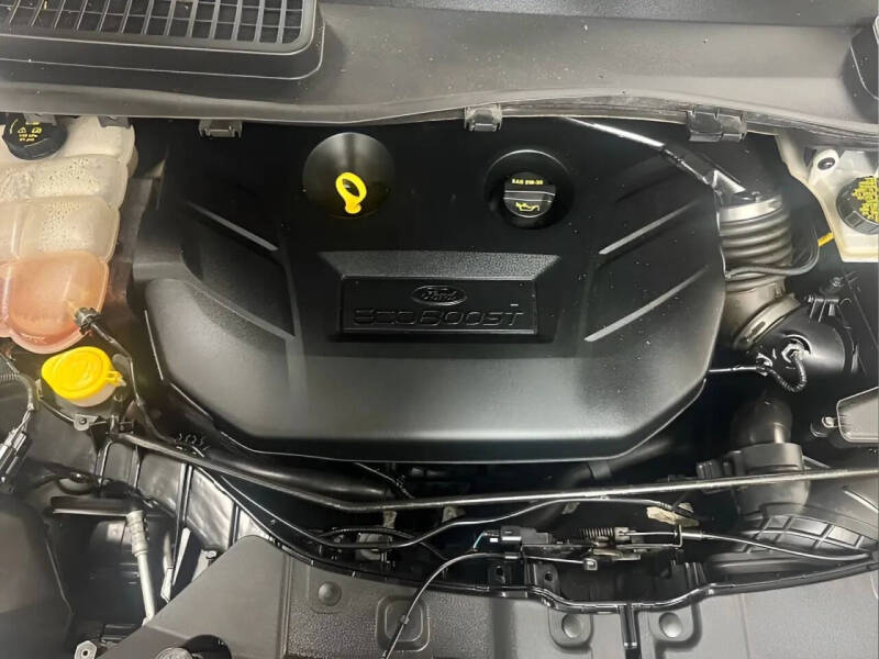 2016 Ford Escape SE