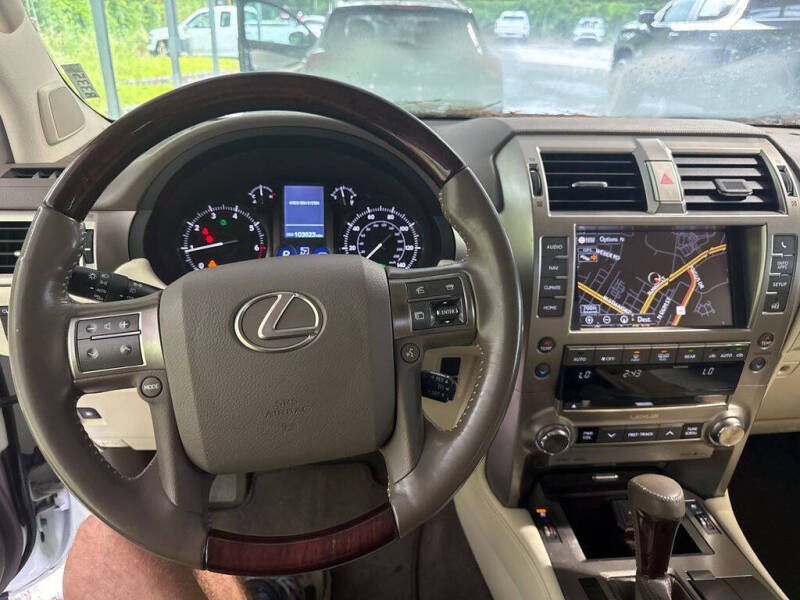 2017 Lexus GX 460