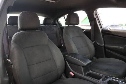 2017 Chevrolet Cruze LT Auto