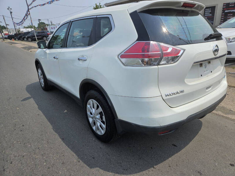 2014 Nissan Rogue S