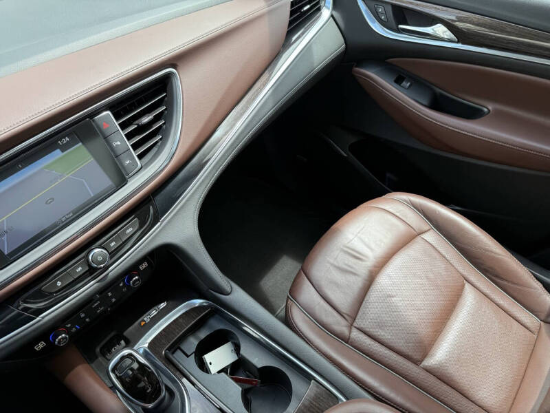 2018 Buick Enclave Avenir