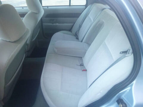 2004 Mercury Grand Marquis GS