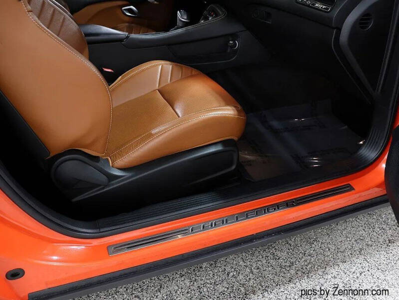 2017 Dodge Challenger SRT 392