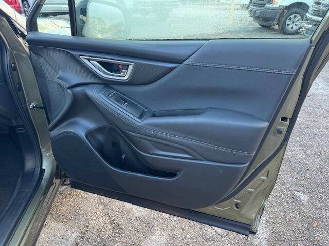 2024 Subaru Forester Premium