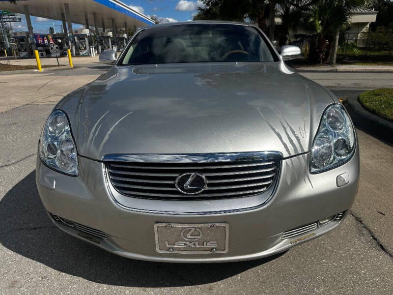 2004 Lexus SC 430