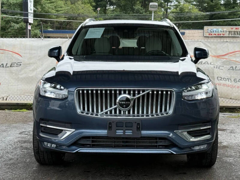 2022 Volvo XC90 T6 Inscription 7-Passenger