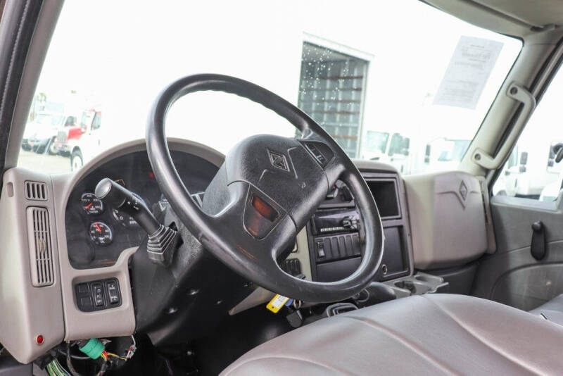 2013 International DuraStar 4300