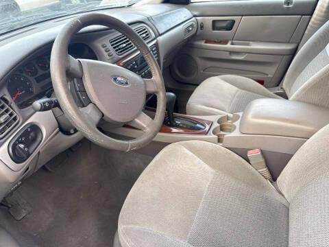 2006 Ford Taurus SEL