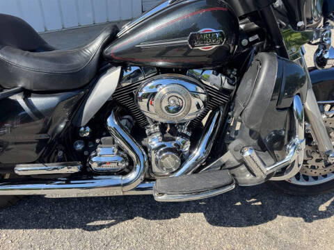 2009 Harley-Davidson FLHTCU -