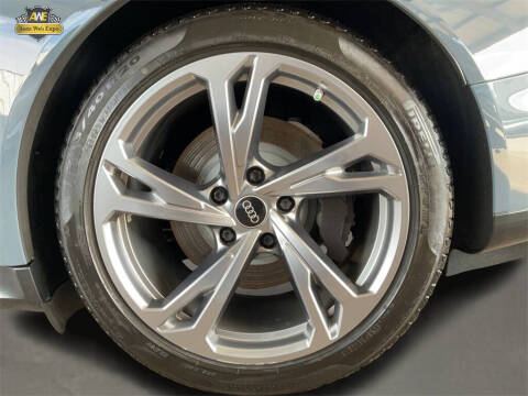 2022 Audi e-tron GT quattro Premium Plus