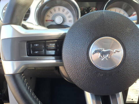 2011 Ford Mustang V6 Premium