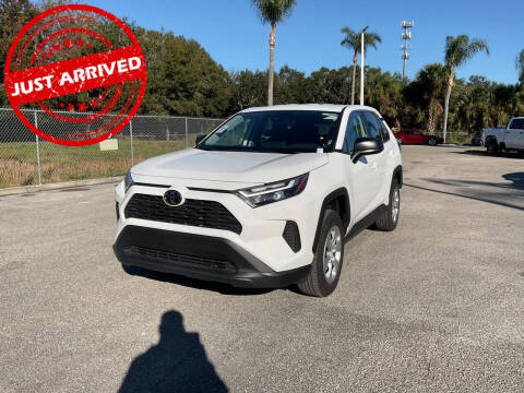 2024 Toyota RAV4 LE