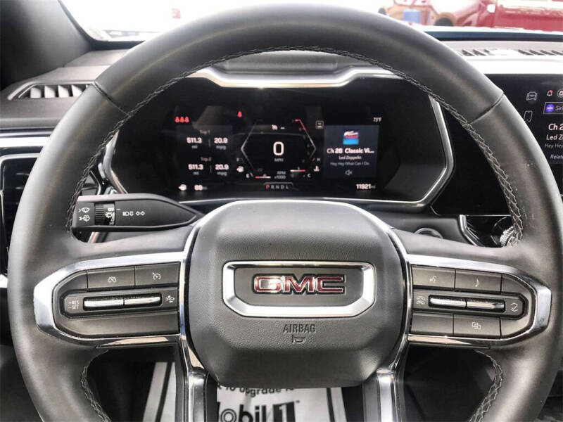 2024 GMC Canyon Elevation