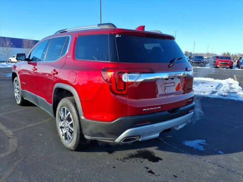2023 GMC Acadia SLT