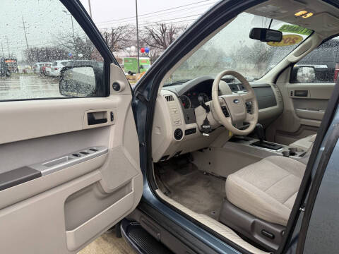 2011 Ford Escape XLT