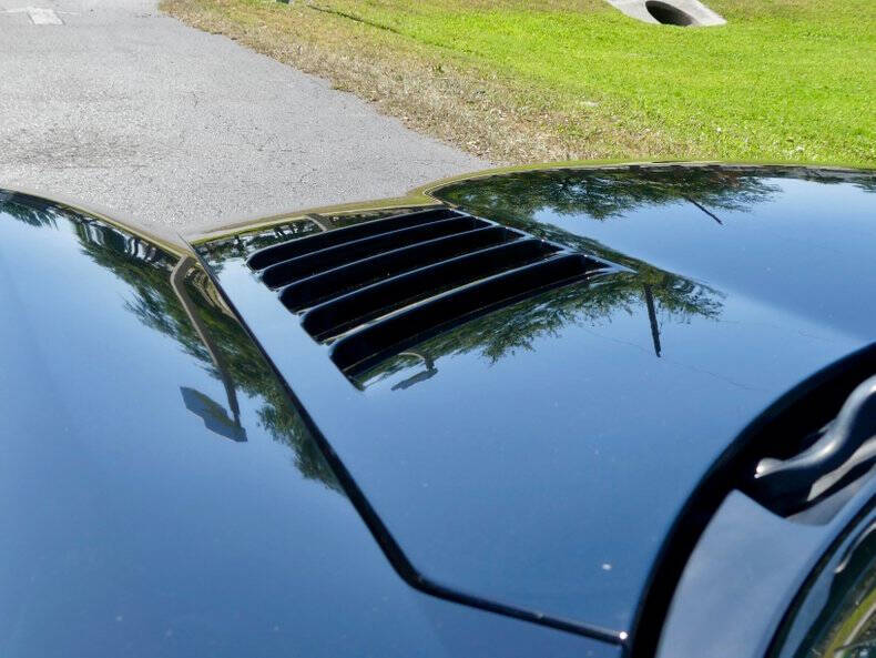 2004 Dodge Viper SRT-10