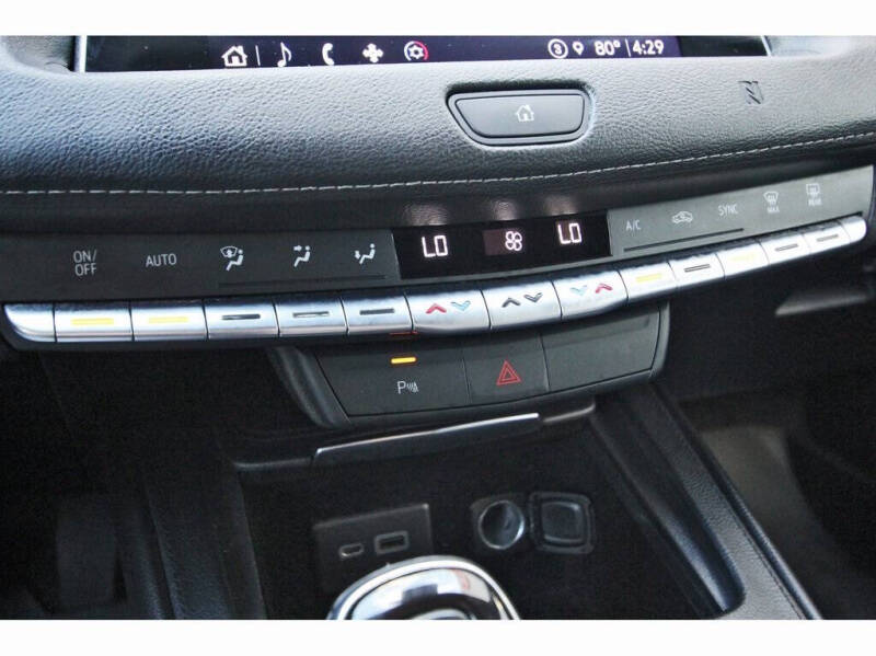 2021 Cadillac XT4 Premium Luxury