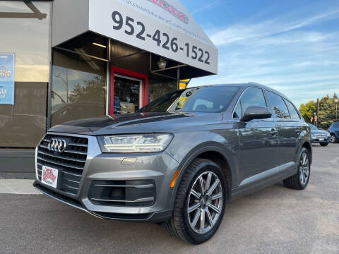 2017 Audi Q7 for sale at Mainstreet Motor Company in Hopkins MN