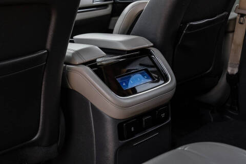 2022 Lincoln Navigator Standard