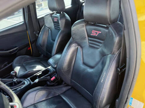2017 Ford Focus ST