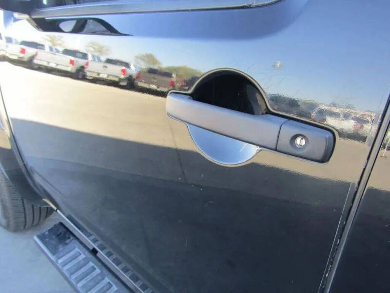 2016 Nissan Frontier Desert Runner