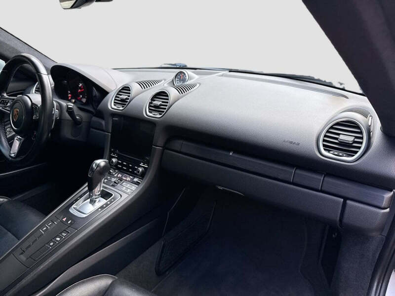 2019 Porsche 718 Cayman GTS