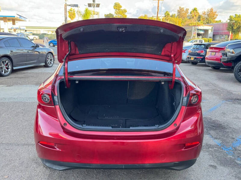 2015 Mazda MAZDA3 i Touring