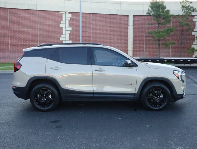 2022 GMC Terrain AT4