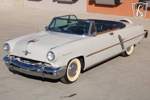 1952 Lincoln Capri