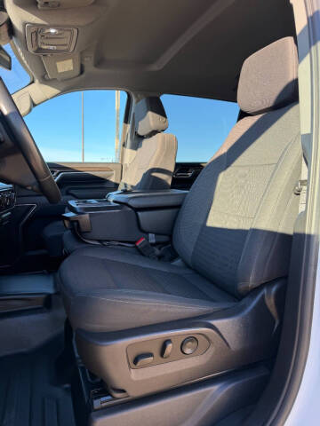 2024 Chevrolet Silverado 3500HD CC LT