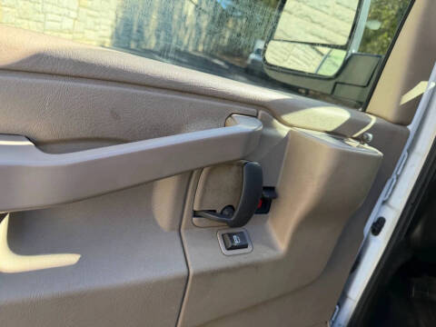 2020 Chevrolet Express 3500