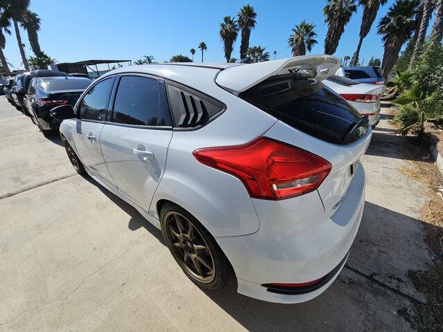 2016 Ford Focus ST