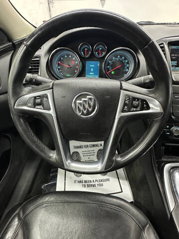 2012 Buick Regal Premium 1