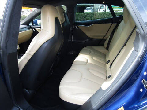 2015 Tesla Model S P85D