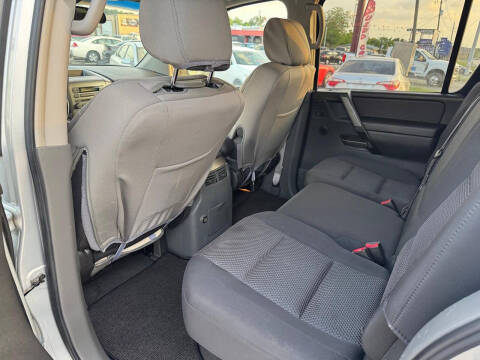 2005 Nissan Armada SE