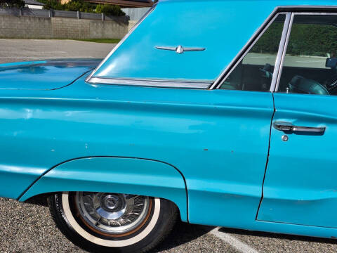 1964 Ford Thunderbird